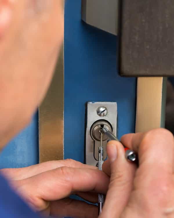 Ouverture de porte