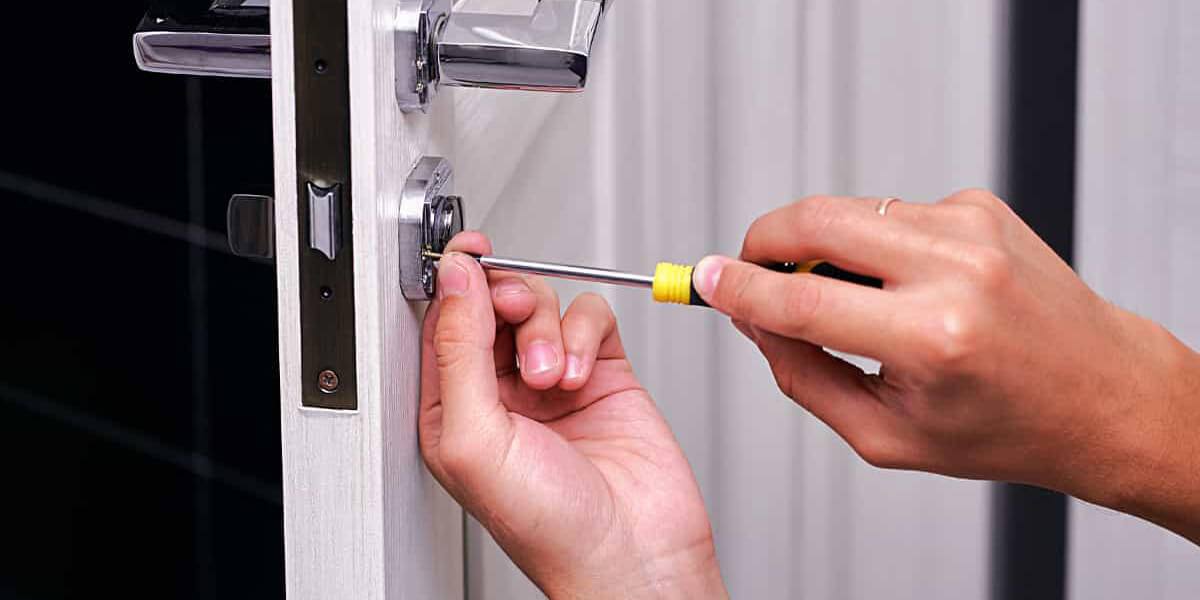 Changer barillet porte au Maroc